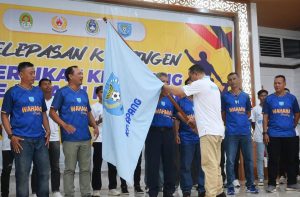 Ketua DPRD Ketapang Melepas Persikat Mengikuti Kompetisi Liga 3 Di Bantul