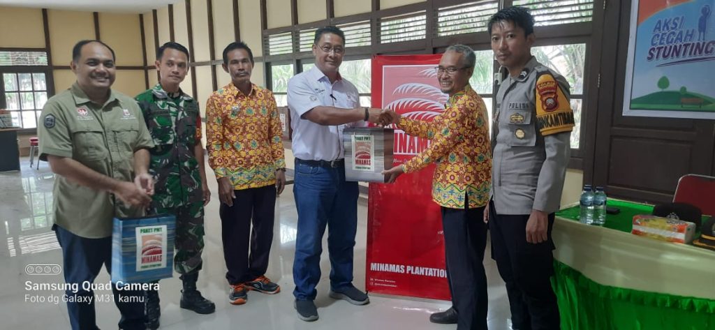 Minamas Serahkan Paket Makanan Tambahan Untuk Balita Stunting Di Kecamatan Marau