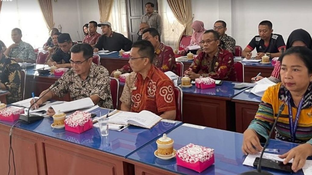 Pembahasan Rancangan Perda Tentang Penyelenggaraan Pendidikan